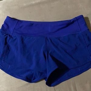 Lululemon shorts size 4
